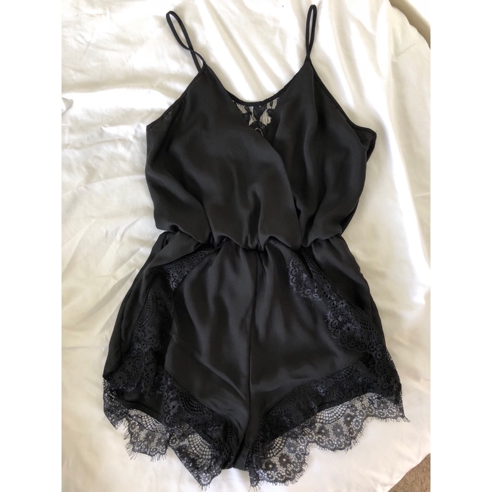 Cute black lace romper! Size M